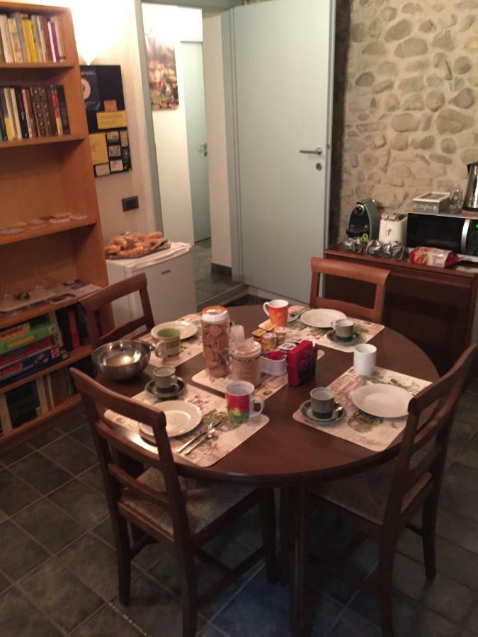 All' Ombra Del Portico Alojamento de Acomodação e Pequeno-almoço